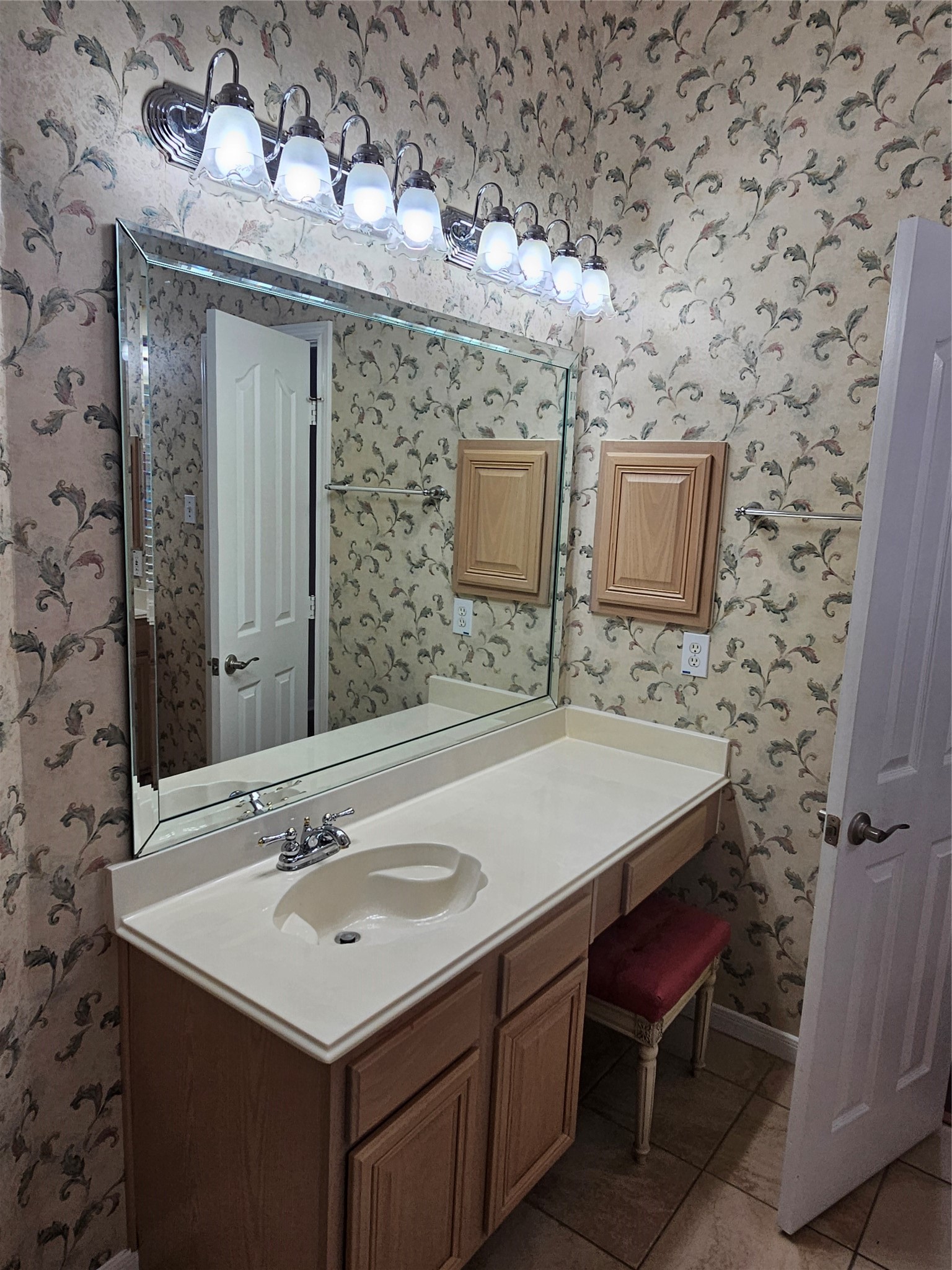 9506 Rustic Gate Road La Porte, TX 77571 - Photo 8 of 16