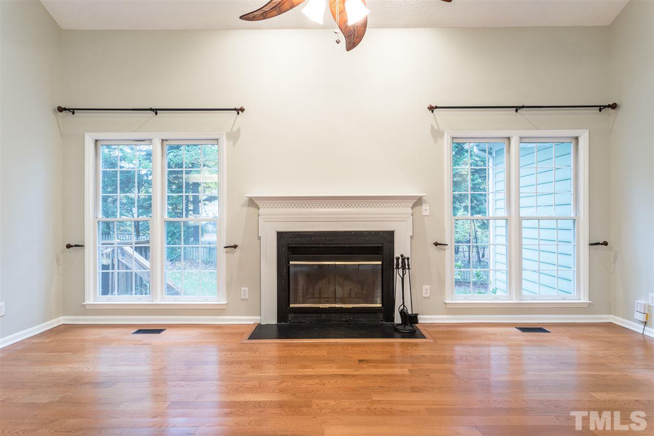 5216 Fairmead Circle Raleigh, NC 27613 - Photo 9 of 27