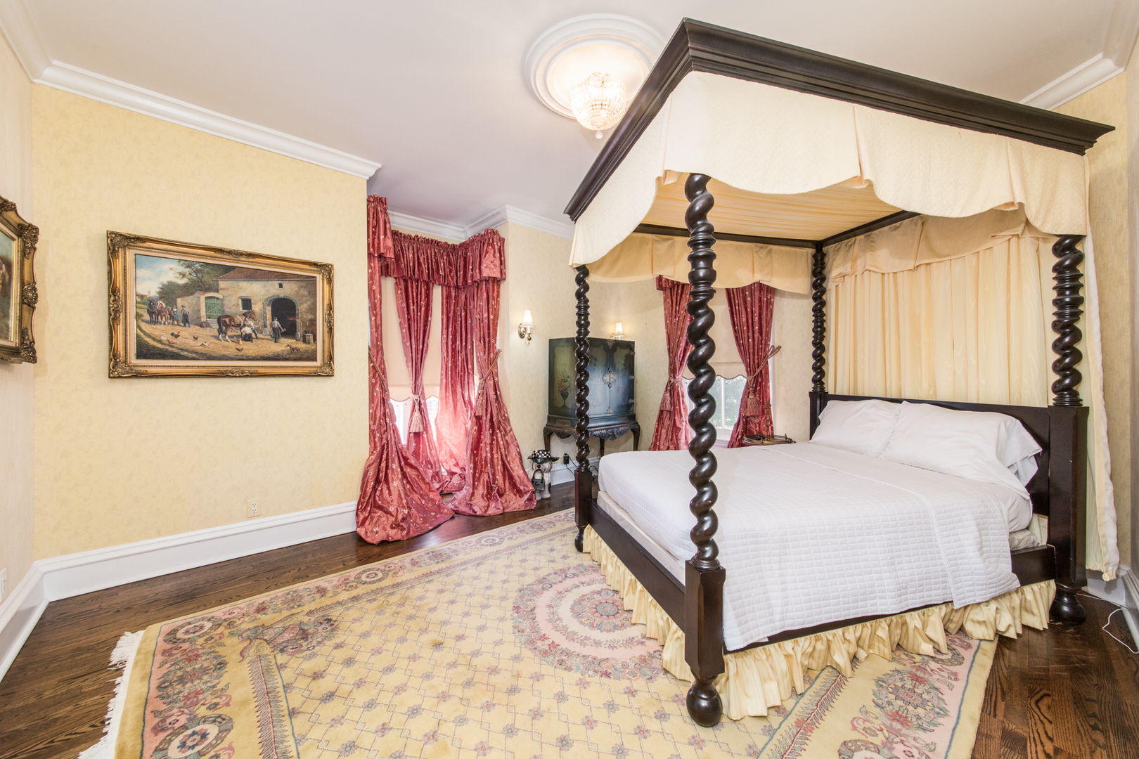 201 Scottswood Road Riverside, IL 60546 - Photo 51 of 75 a bed room with a bed and a painting on the wall