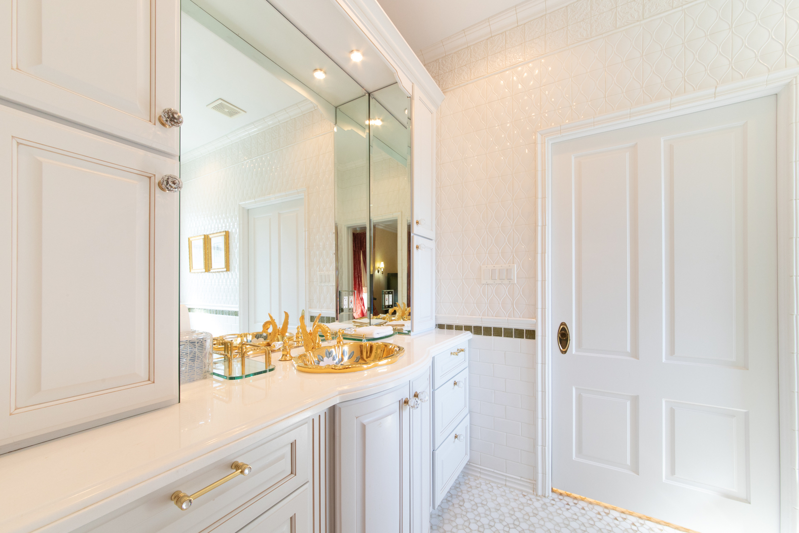 201 Scottswood Road Riverside, IL 60546 - Photo 53 of 75 a bathroom with a double vanity sink and a mirror