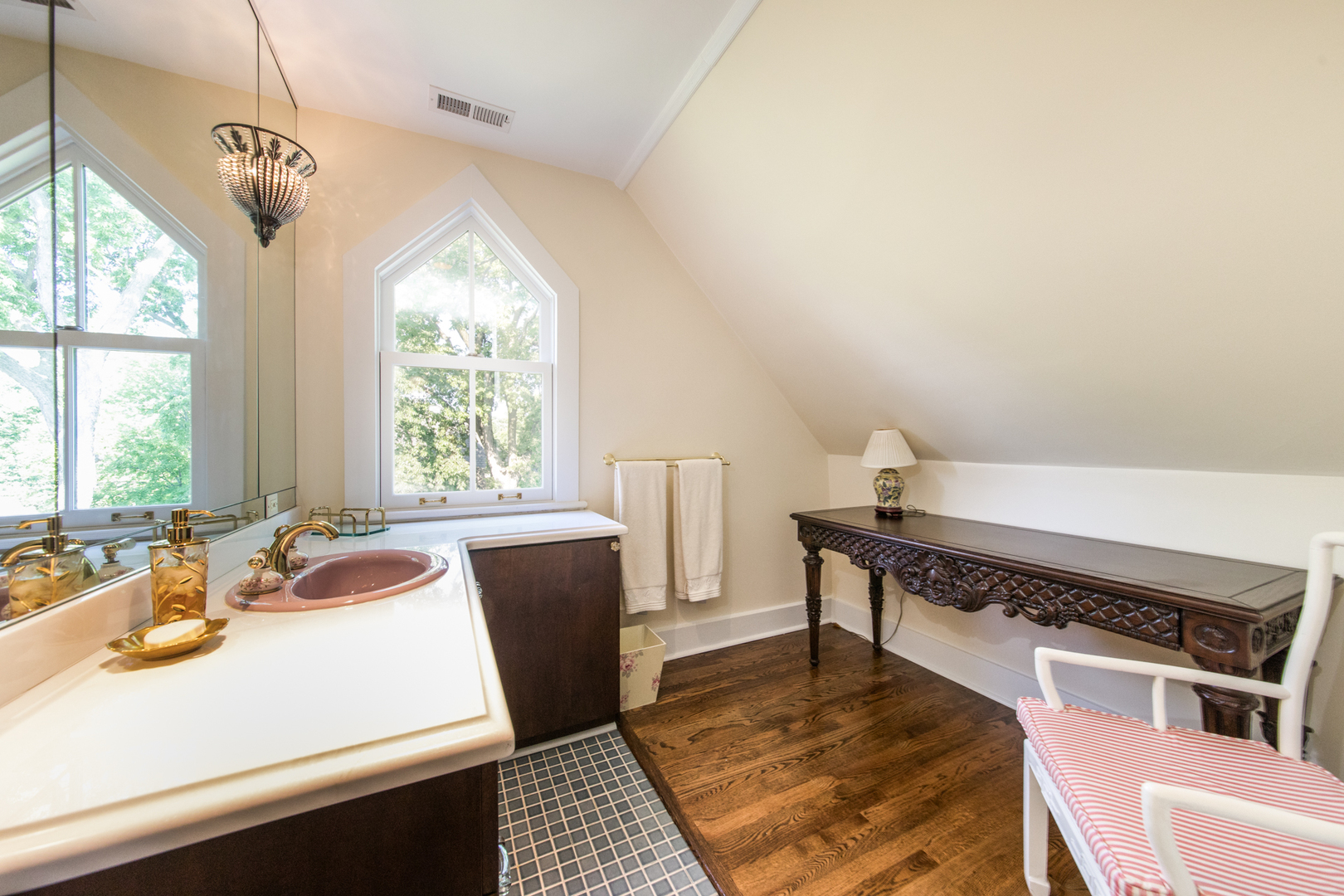 201 Scottswood Road Riverside, IL 60546 - Photo 62 of 75 a living room with a couch and a table