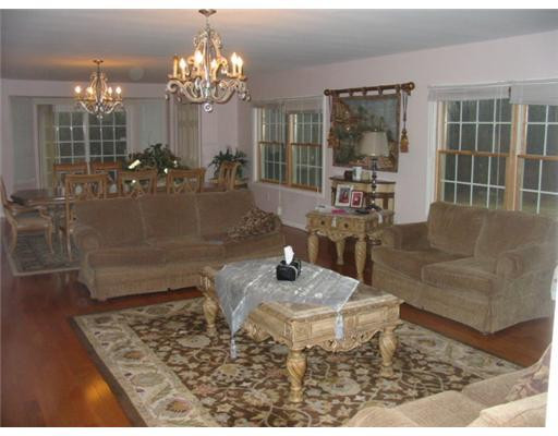 50250 Mott Road Canton, MI 48188 - Photo 3 of 10 Photo 3