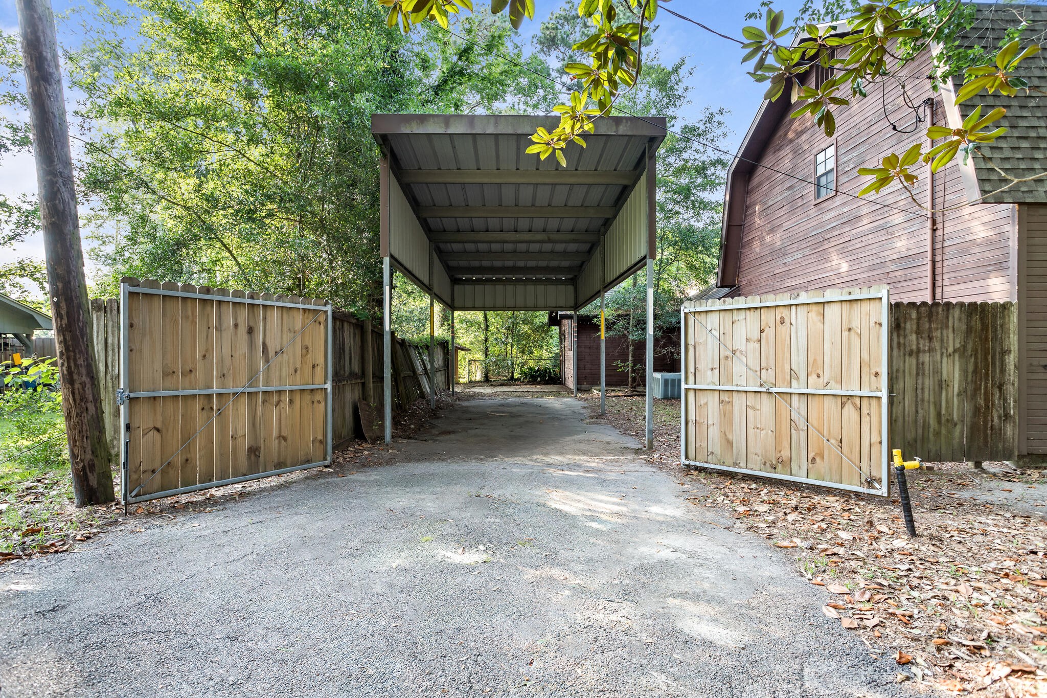 134 Sherwood Trail Silsbee, TX 77656 - Photo 41 of 41 a view of a backyard