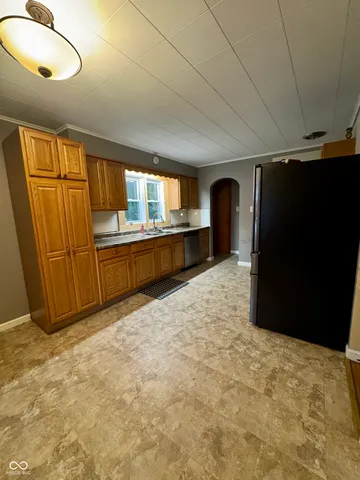 $150,000 | 606 North Mill Street, Veedersburg, IN 47987