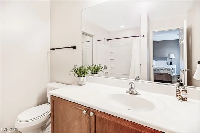 $4,800 | 9065 Hanging Tapestry Court, Las Vegas, NV 89149