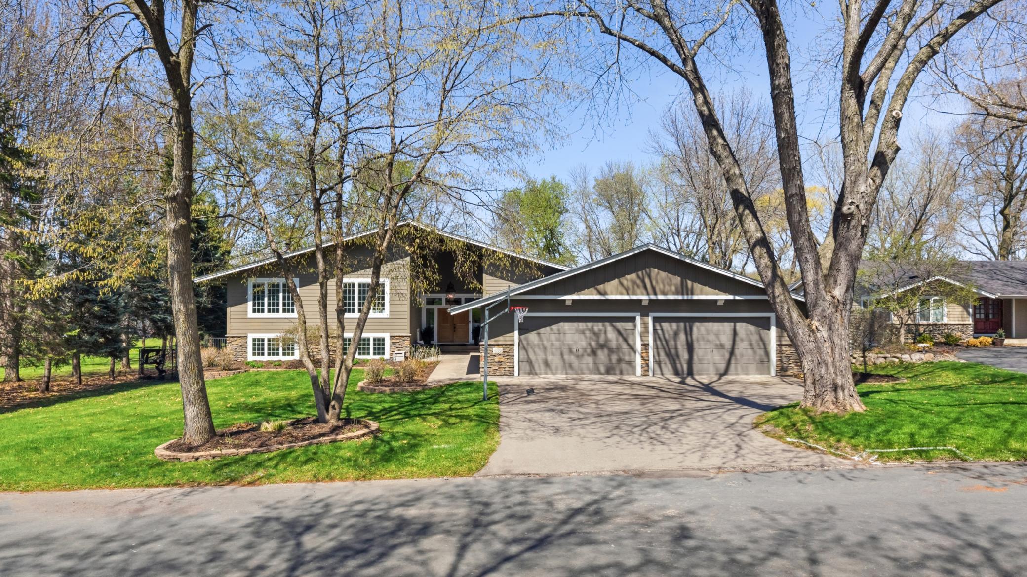 6570 Rustic Road Southeast Prior Lake, MN 55372 - Photo 1 of 1 Gallery Image 1