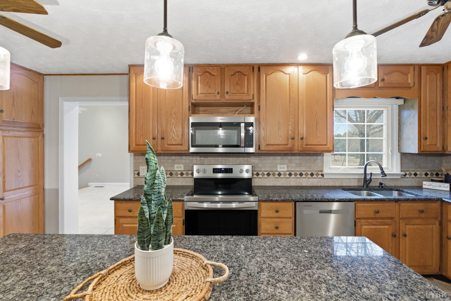 7092 Stage Coach Road Nathalie, VA 24577 - Photo 14 of 57