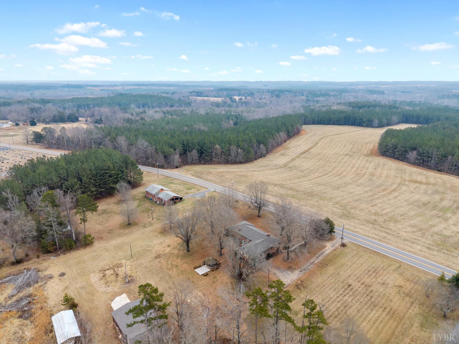 7092 Stage Coach Road Nathalie, VA 24577 - Photo 6 of 57 a view of outdoor space and mountain view