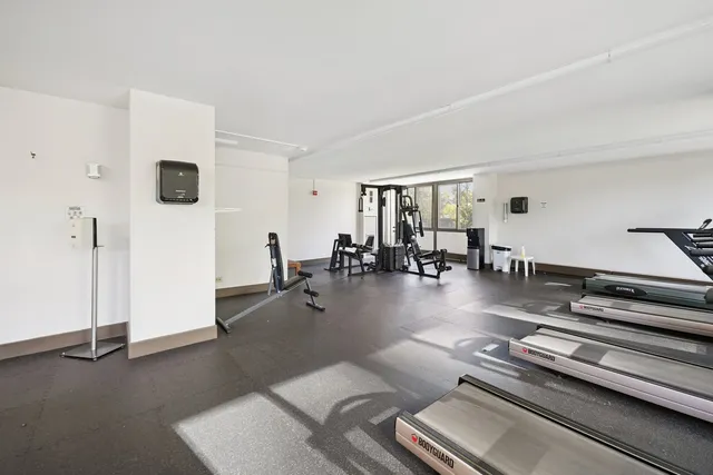 $37,500 | 4800 South Lake Park Avenue, Unit 1612, Chicago, IL 60615