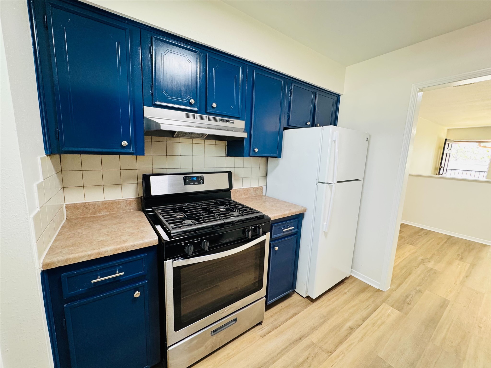 340 North Houston, Unit 7 Webster, TX 77598 - Photo 3 of 16