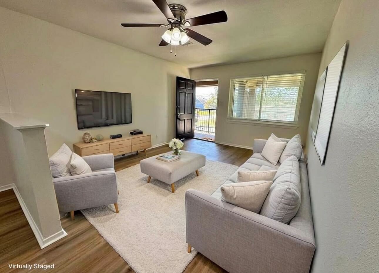 340 North Houston, Unit 7 Webster, TX 77598 - Photo 6 of 16