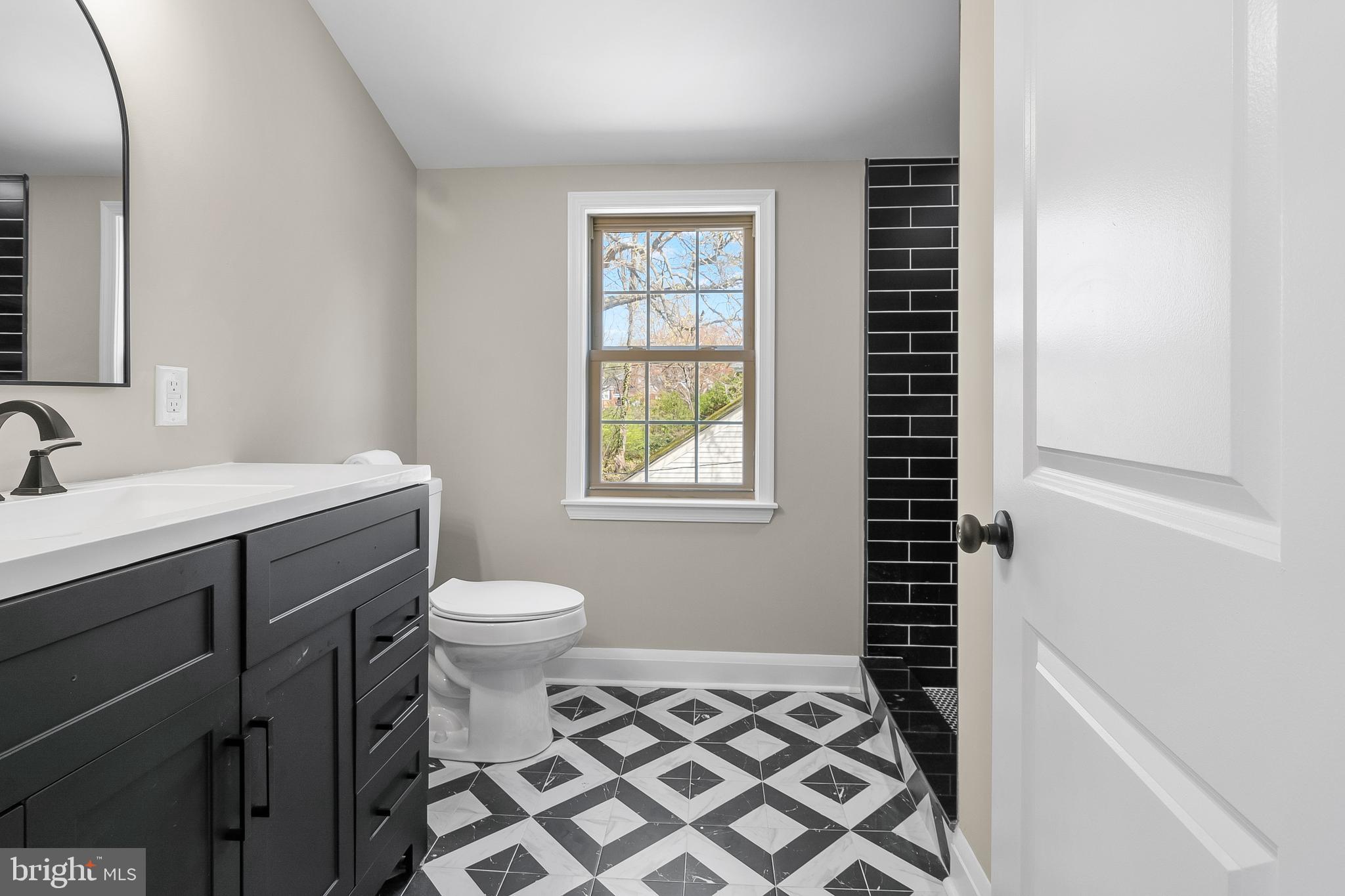 918 Weatherbee Road Baltimore, MD 21286 - Photo 44 of 59 Gallery Image 44