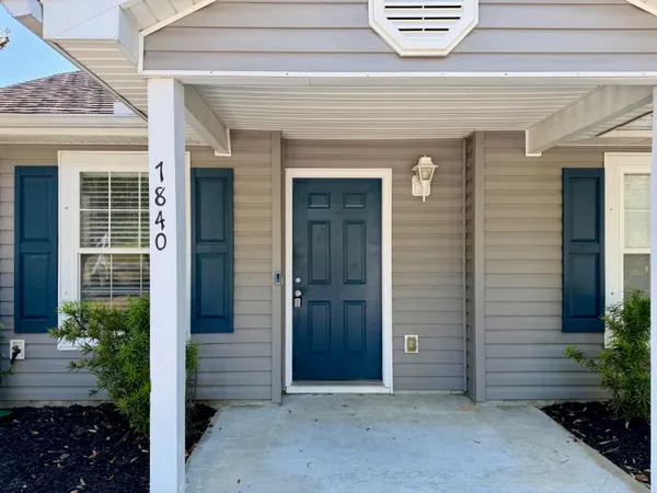 $1,895 | 7840 Park Gate Drive, North Charleston, SC 29418