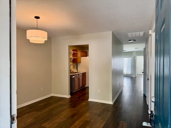 $1,895 | 7840 Park Gate Drive, North Charleston, SC 29418