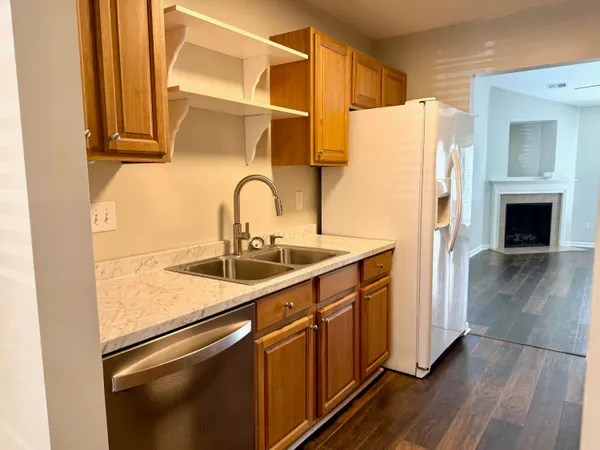 $1,895 | 7840 Park Gate Drive, North Charleston, SC 29418