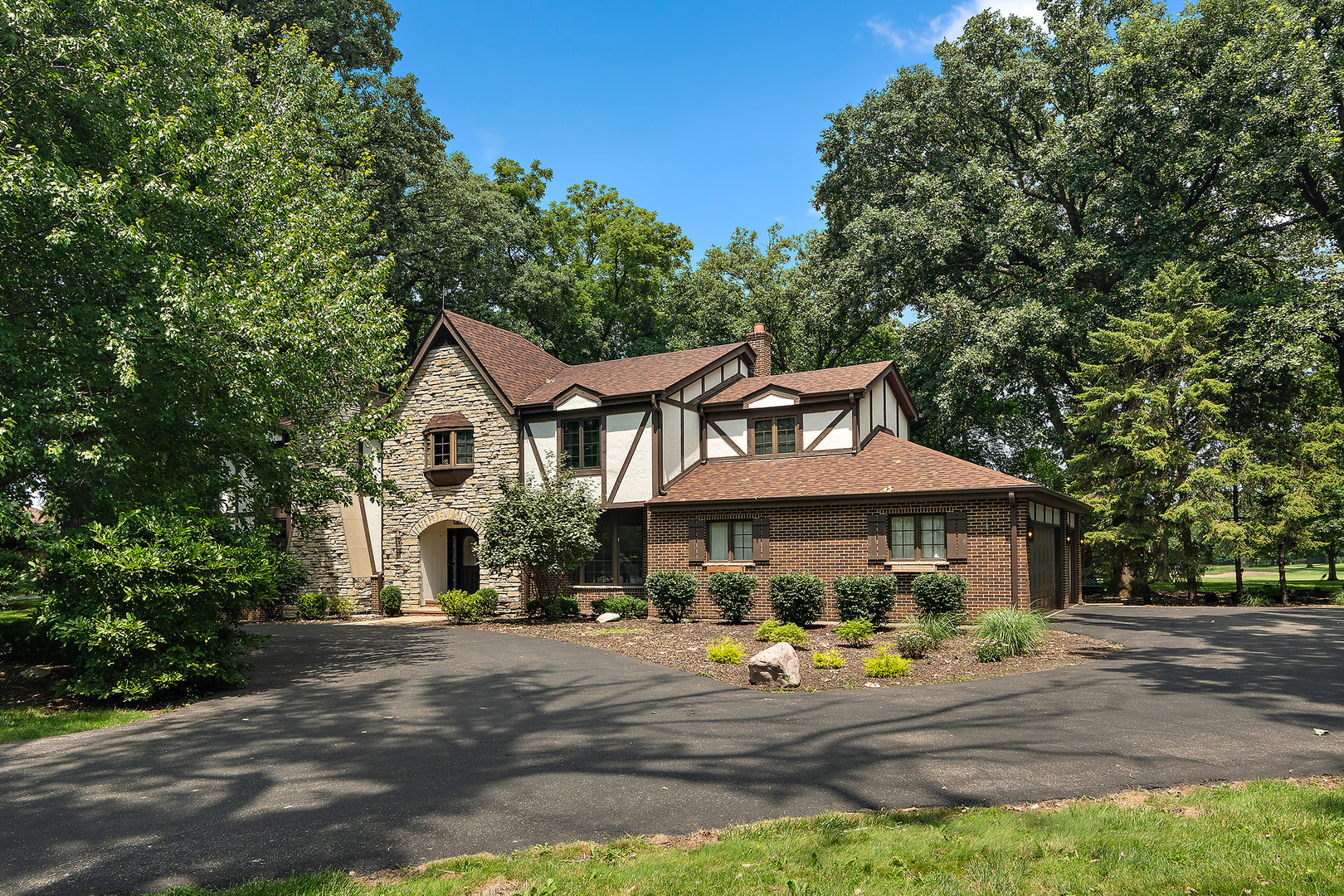 515 Aberdeen Road Frankfort, IL 60423 - Photo 2 of 67
