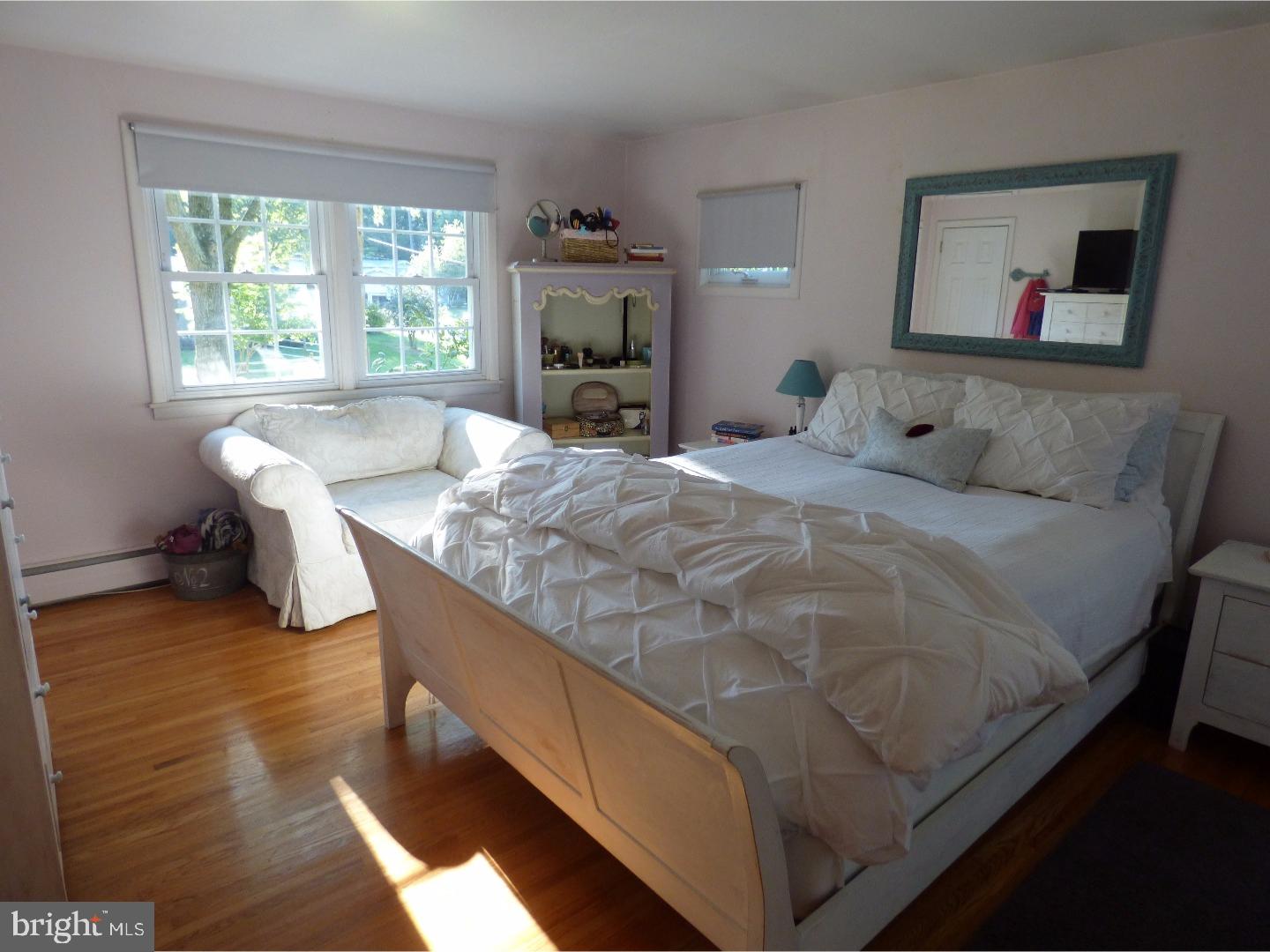 2055 Richard Road Willow Grove, PA 19090 - Photo 6 of 22 Gallery Image 6