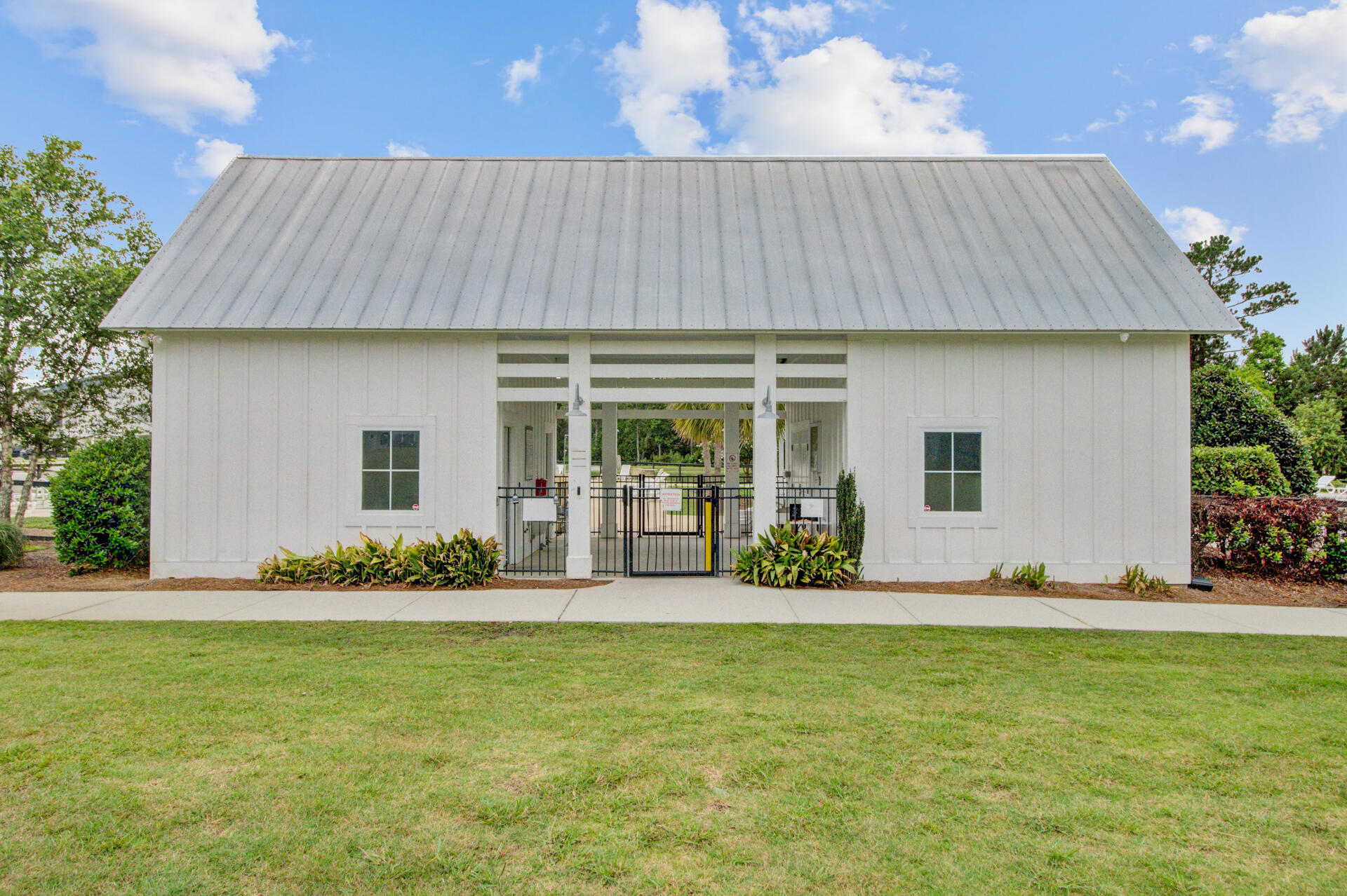 352 Herty Pk Drive Moncks Corner, SC 29461 - Photo 70 of 99 %2811%29 (1)