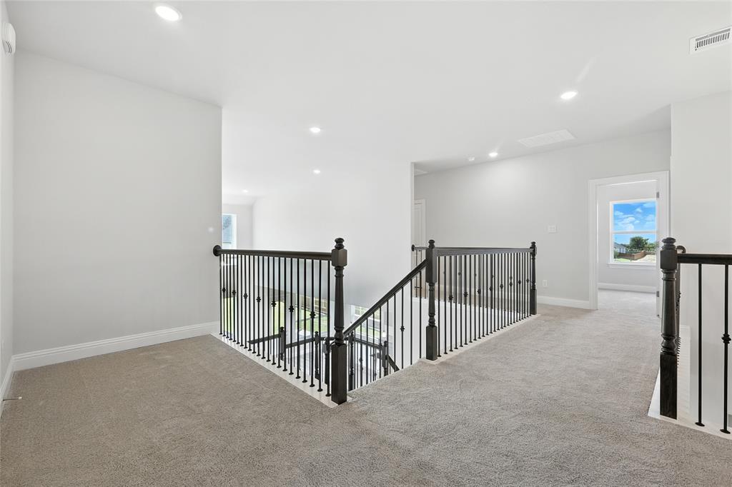 560 Flint Road Waxahachie, TX 75167 - Photo 24 of 40 a view of entryway