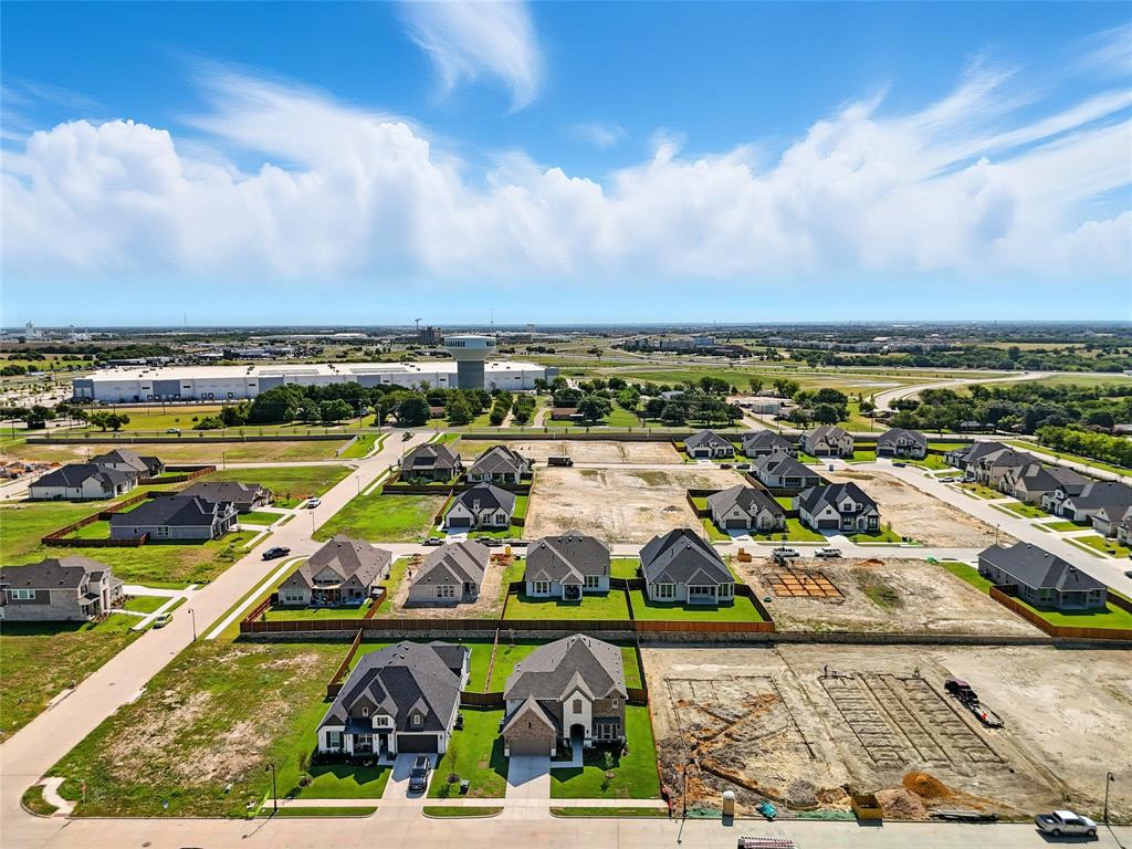 560 Flint Road Waxahachie, TX 75167 - Photo 35 of 40 an aerial view of a city