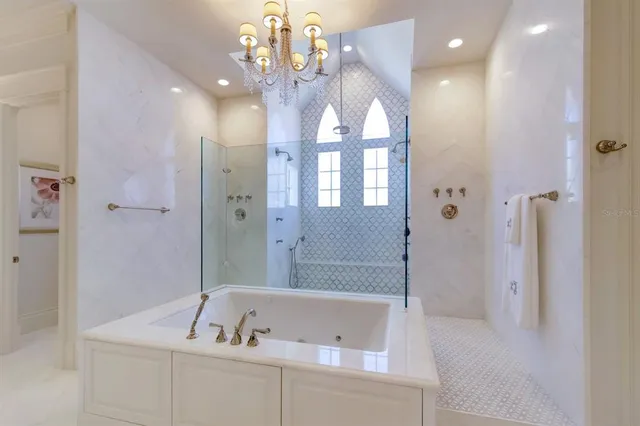 $35,000,000 | 1700 Gulf Boulevard, Belleair Beach, FL 33786