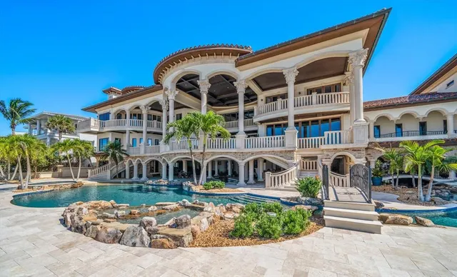 $35,000,000 | 1700 Gulf Boulevard, Belleair Beach, FL 33786