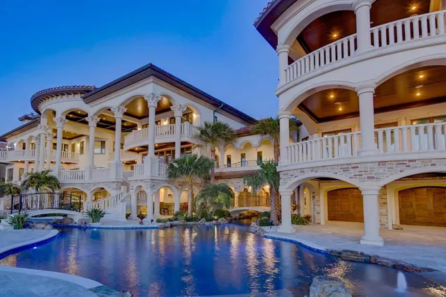 $35,000,000 | 1700 Gulf Boulevard, Belleair Beach, FL 33786