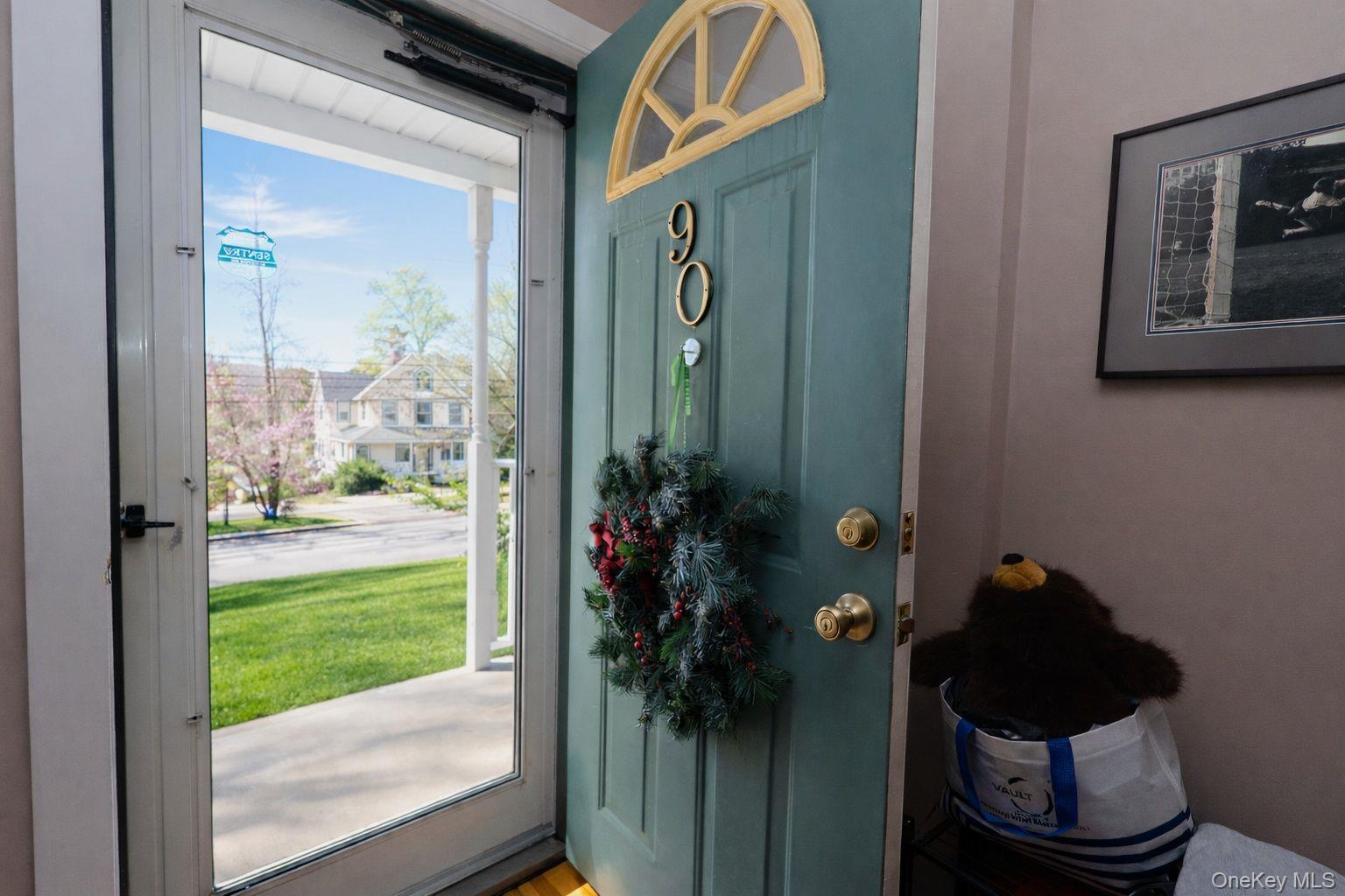 90 South Middletown Road Pearl River, NY 10965 - Photo 4 of 47 a front view of a house with garden
