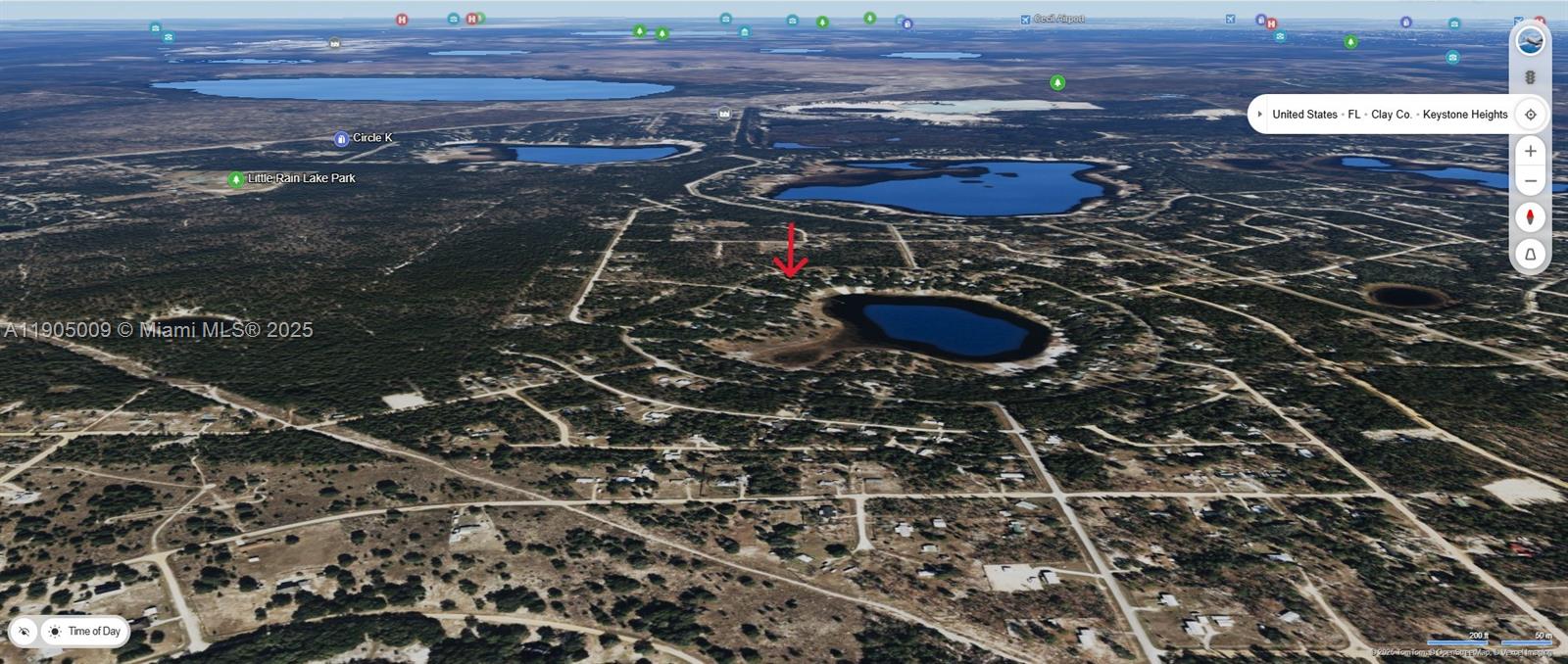 5809 Silver Sands Circle Keystone Heights, FL 32656 - Photo 7 of 7 a picture of a room