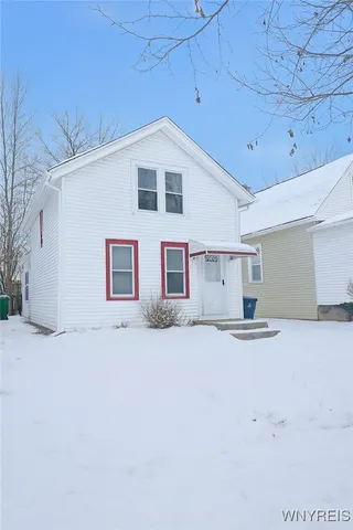 $1,800 | 143 Tyler Street, Buffalo, NY 14214