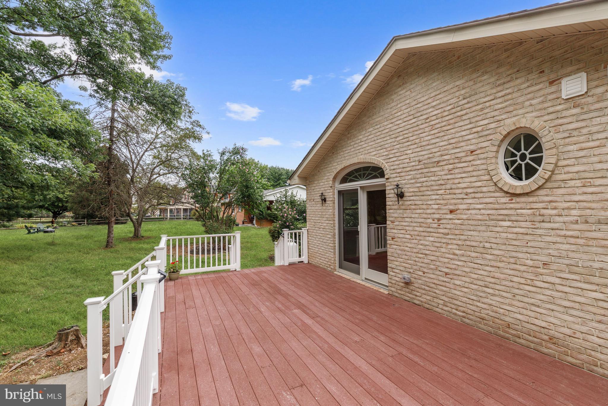 8002 Clearfield Road Frederick, MD 21702 - Photo 29 of 57 Deck