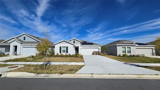 $2,500 | 5815 Le Marin Way, Kissimmee, FL 34758