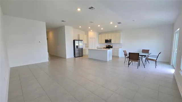 $2,500 | 5815 Le Marin Way, Kissimmee, FL 34758