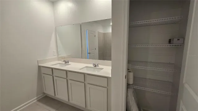 $2,500 | 5815 Le Marin Way, Kissimmee, FL 34758