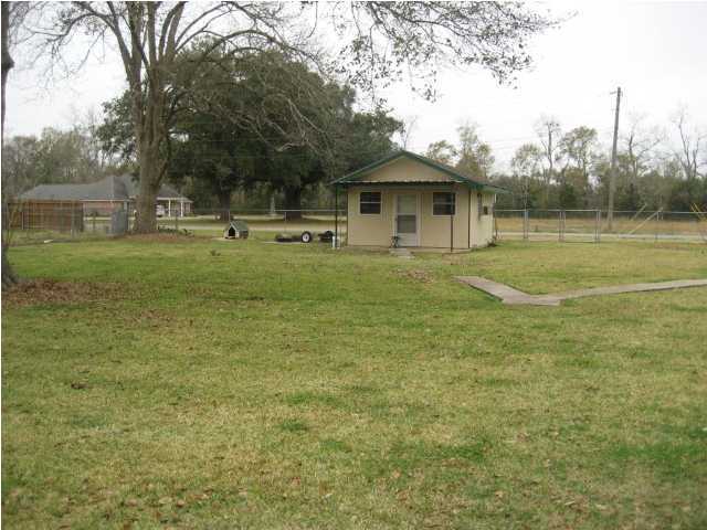 1069 Ruth Bridge Highway Breaux Bridge, LA 70517 - Photo 13 of 16 Additional Photo