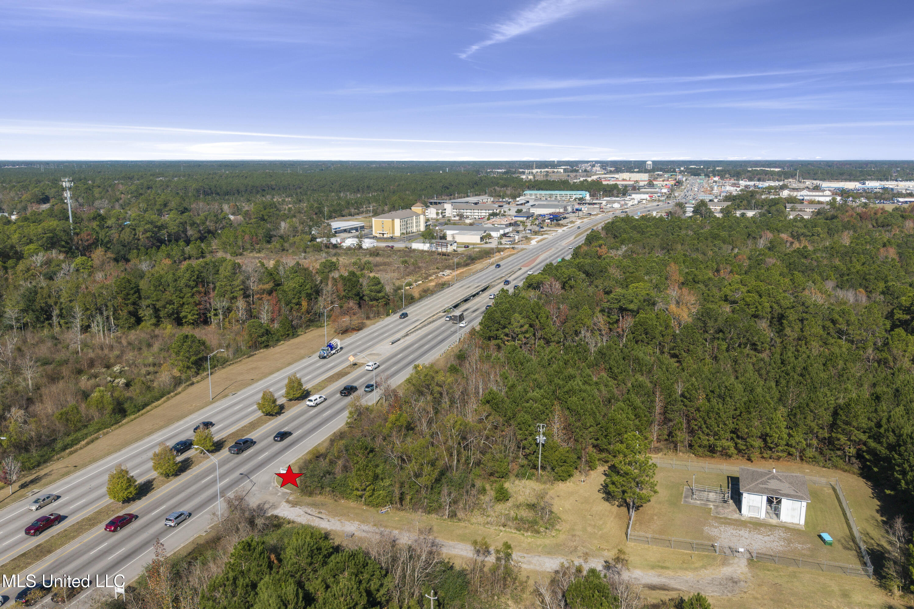 49 Us Gulfport, MS 39501 - Photo 5 of 10 005