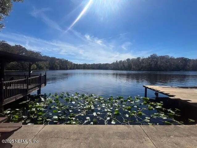 $2,200 | 129 Cleo Lane, Satsuma, FL 32189