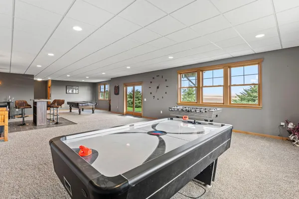 $1,250,000 | 15585 County 9 Boulevard, Goodhue, MN 55027