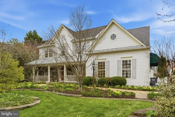 $870,000 | 8215 Katie Lynn Court, Gainesville, VA 20155