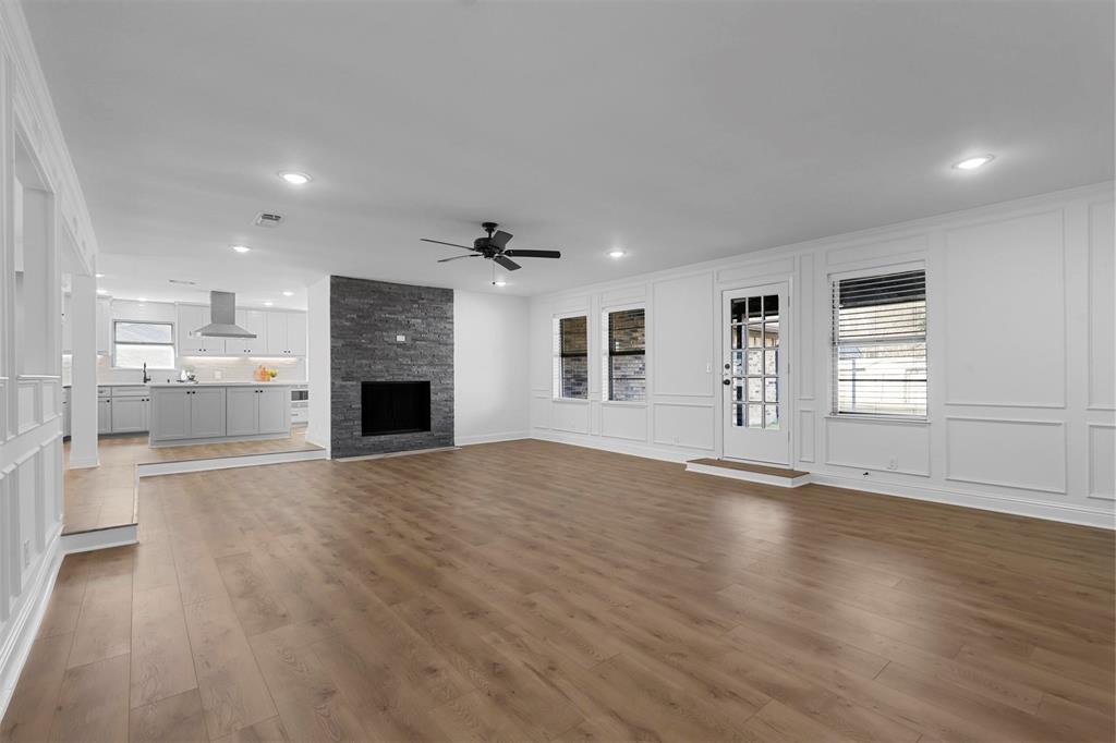 5204 Partridge Road Fort Worth, TX 76132 - Photo 6 of 34 Beautiful updated flooring