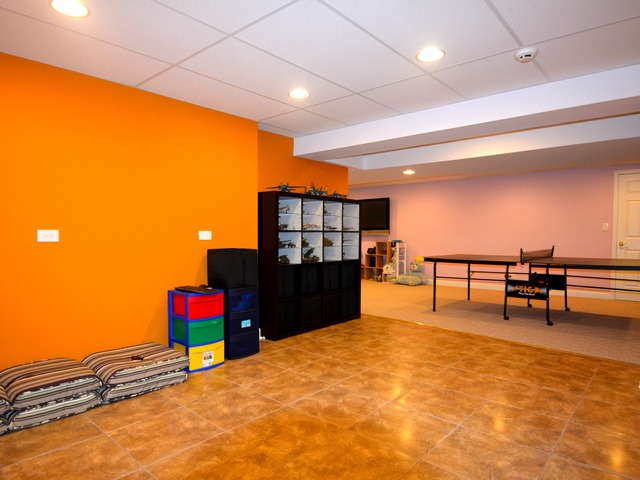 800 Edgemere Road Buffalo Grove, IL 60089 - Photo 22 of 25
