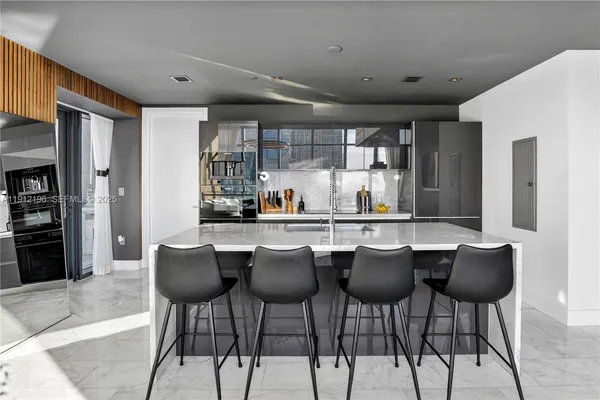 $1,695,000 | 1451 Brickell Avenue, Unit 4304, Miami, FL 33131