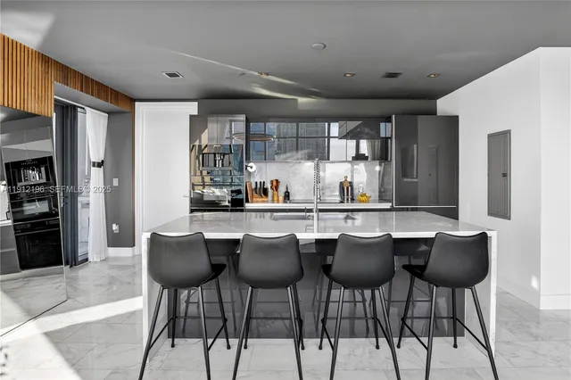$1,695,000 | 1451 Brickell Avenue, Unit 4304, Miami, FL 33131