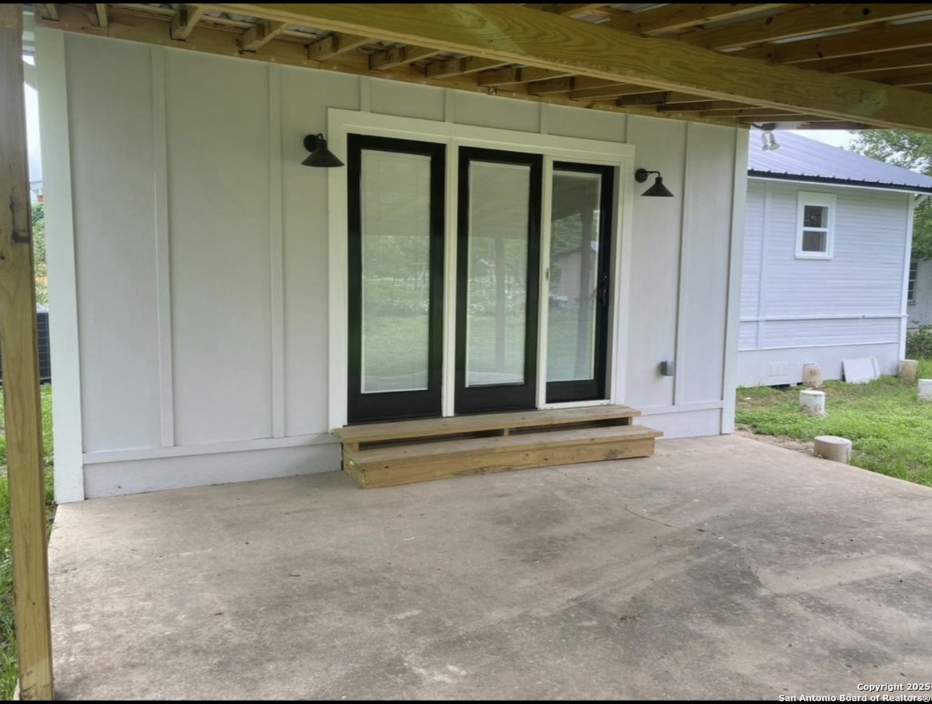 106 Weber Poth, TX 78147 - Photo 8 of 9