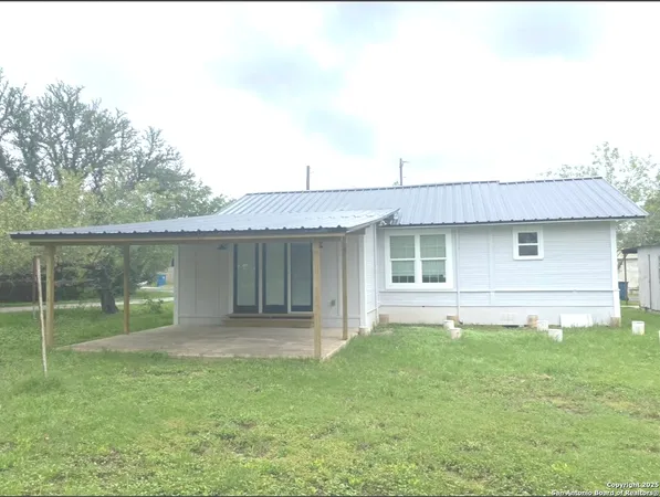 $1,600 | 106 Weber, Poth, TX 78147