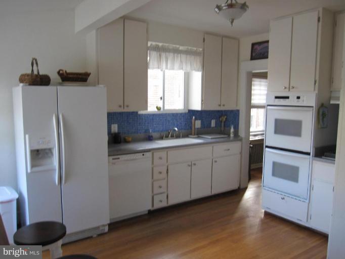 9205 2nd Avenue Silver Spring, MD 20910 - Photo 3 of 25 Kitchen #2
