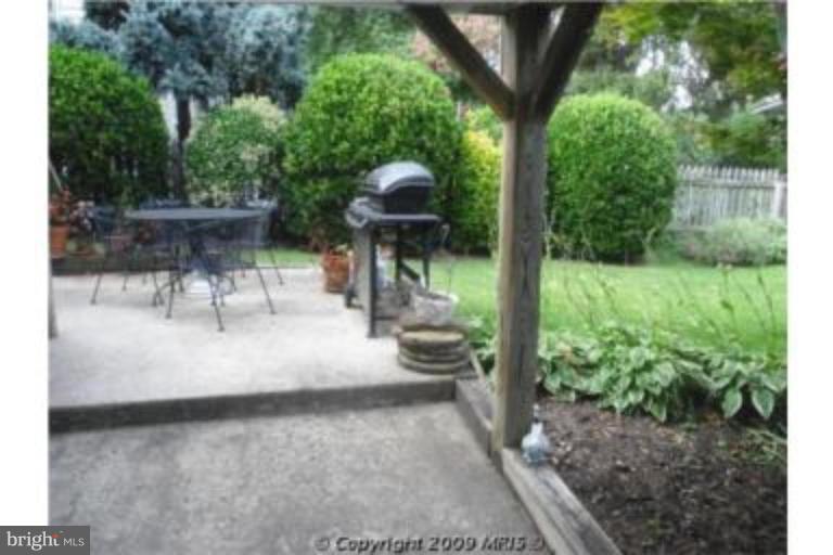 9205 2nd Avenue Silver Spring, MD 20910 - Photo 25 of 25 Patio