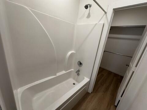 5511 Itasca Street Lubbock, TX 79416 - Photo 19 of 21 a bathroom with a bathtub