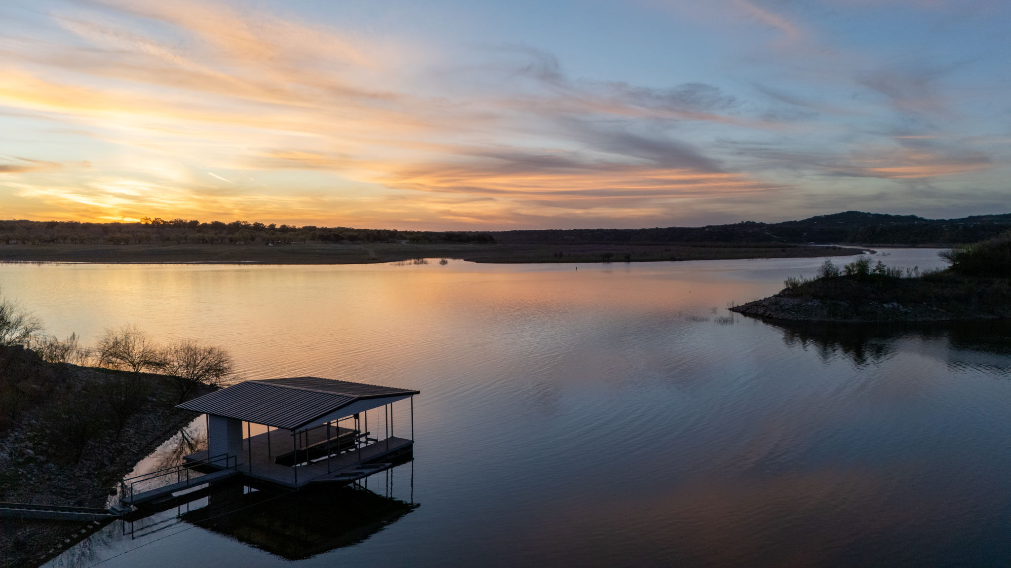5010 Lookout Ridge Drive Marble Falls, TX 78654 - Photo 37 of 40 Dock area featuring a water view and boat lift
