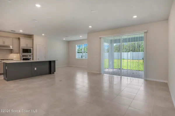 $4,350 | 10369 Pk Ests Avenue, Orlando, FL 32836